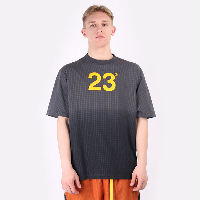 мужская серая футболка Jordan 23 Engineered Short-Sleeve T-Shirt CV3377-010 - цена, описание, фото 2